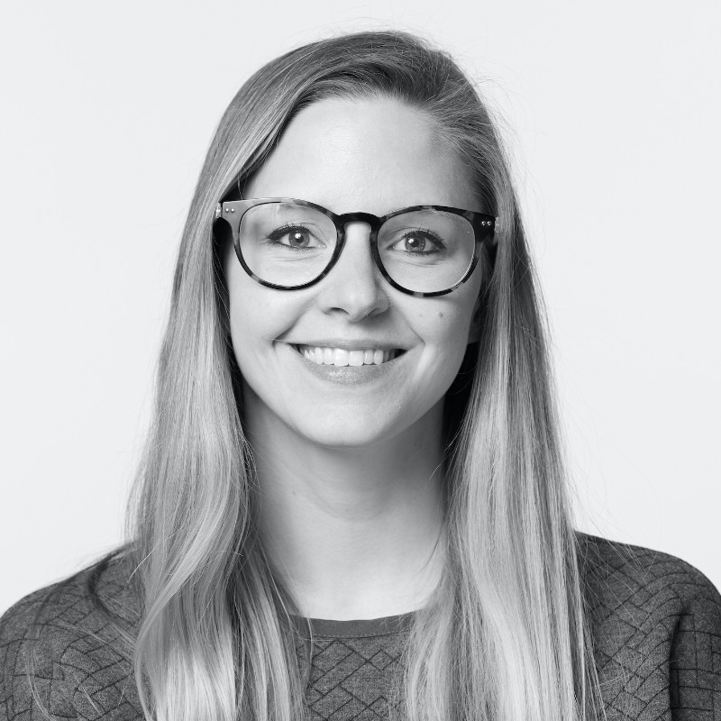 Beth Armstrong photo